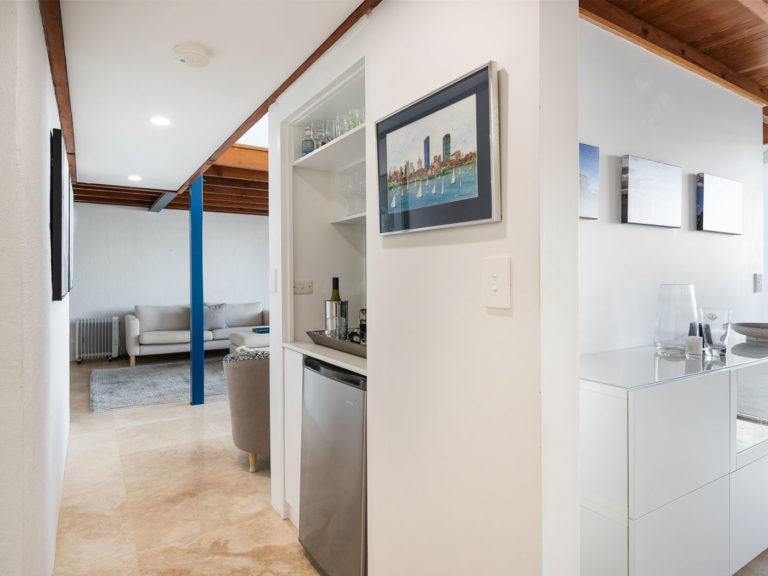 8/51 Rule Street gallery