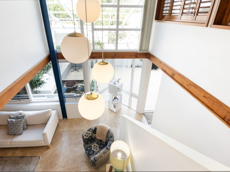 8/51 Rule Street gallery