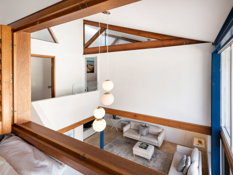 8/51 Rule Street gallery