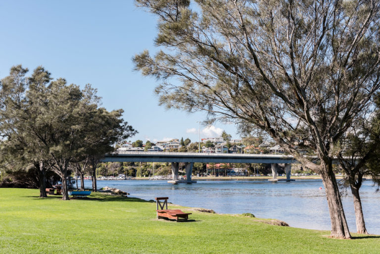 8/51 Rule Street gallery