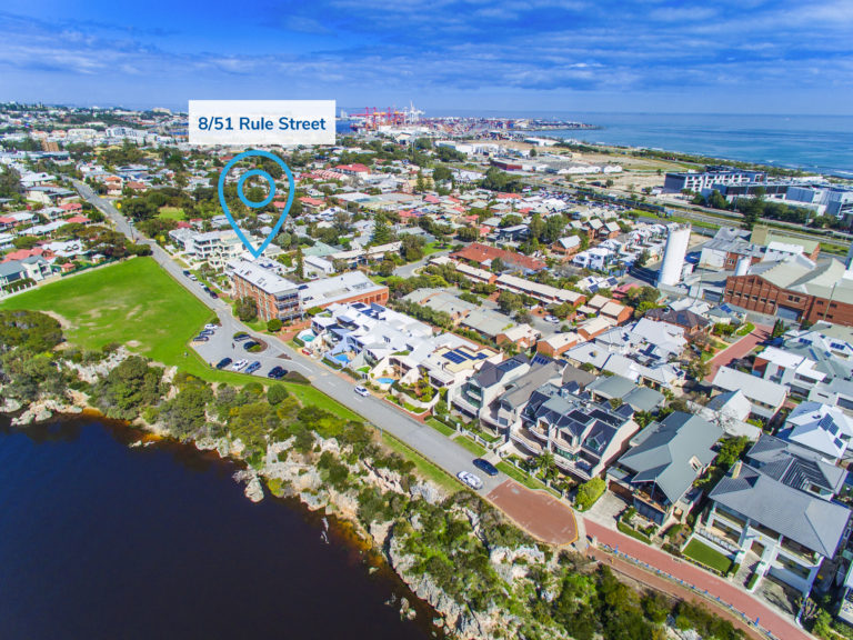 8/51 Rule Street gallery