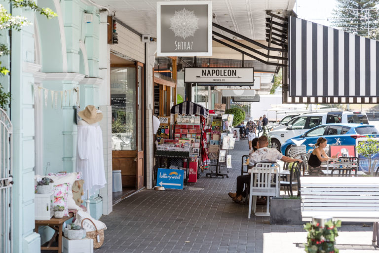 33 Keane Street gallery