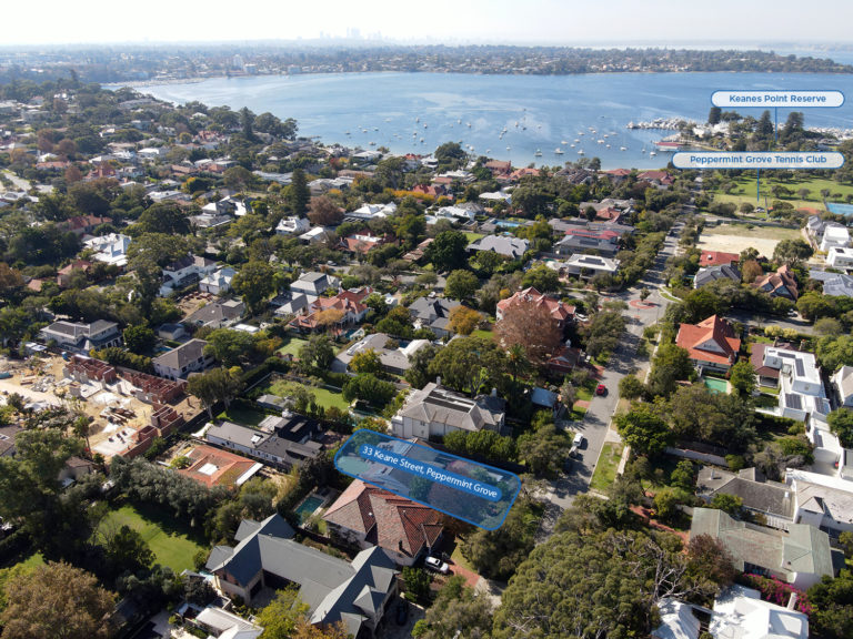 33 Keane Street gallery