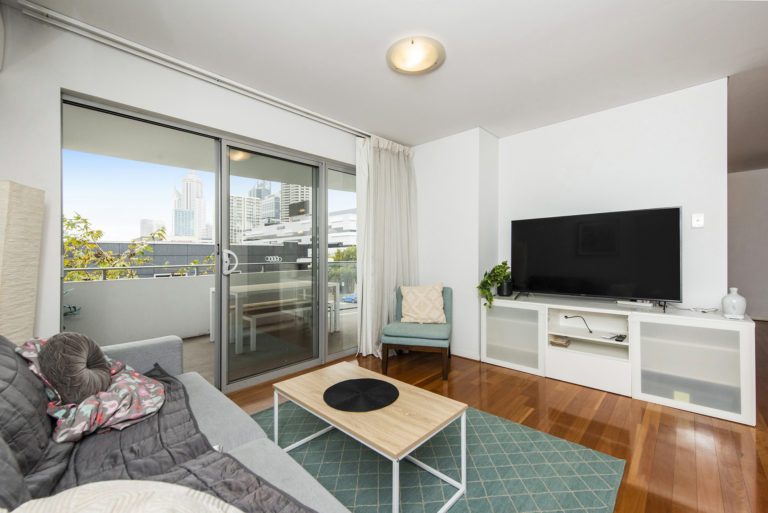 5/1 Coolgardie Street gallery