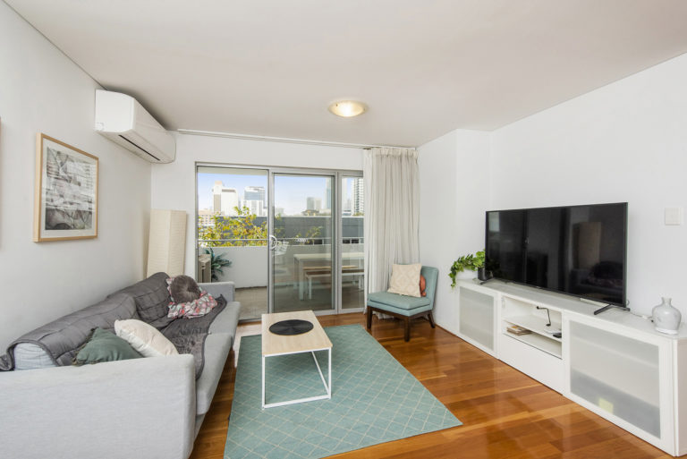 5/1 Coolgardie Street gallery