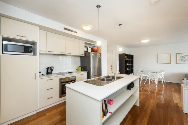 5/1 Coolgardie Street gallery