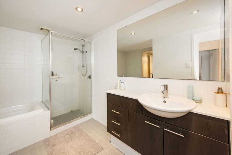 5/1 Coolgardie Street gallery