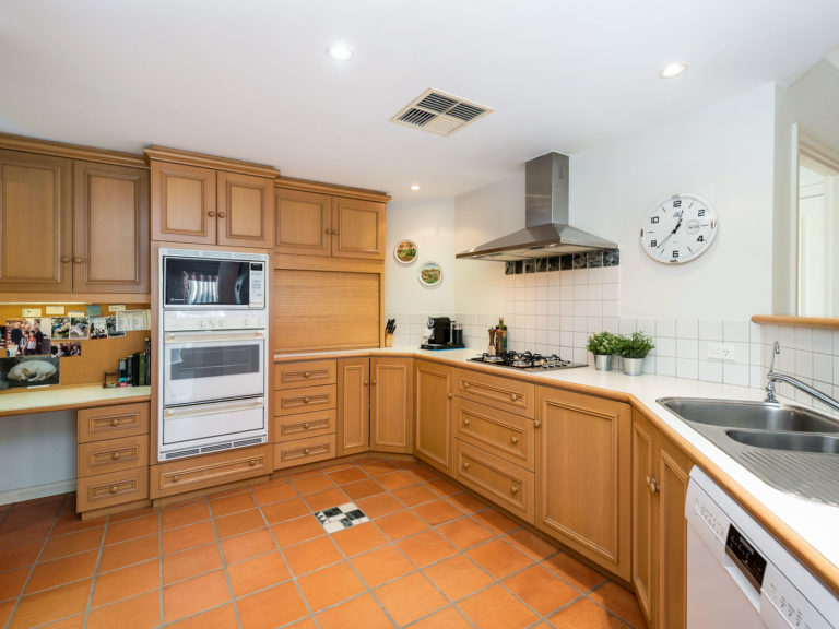 6 Anstey Street gallery