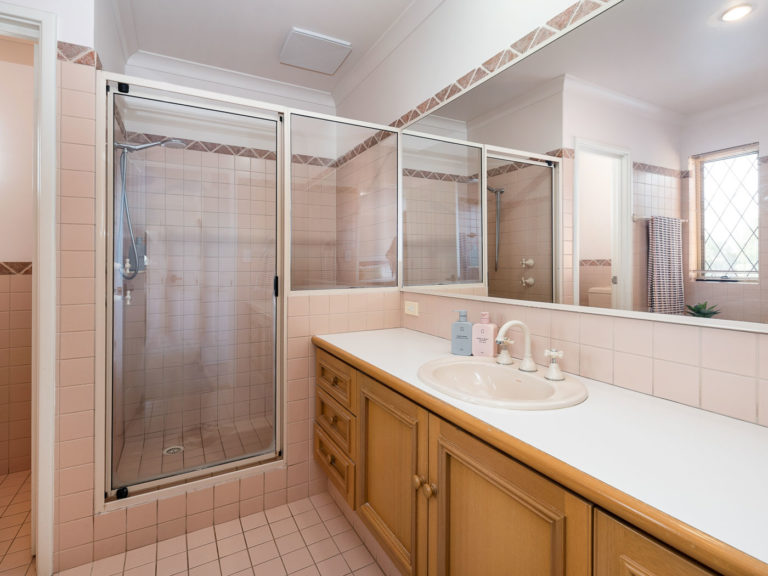 6 Anstey Street gallery