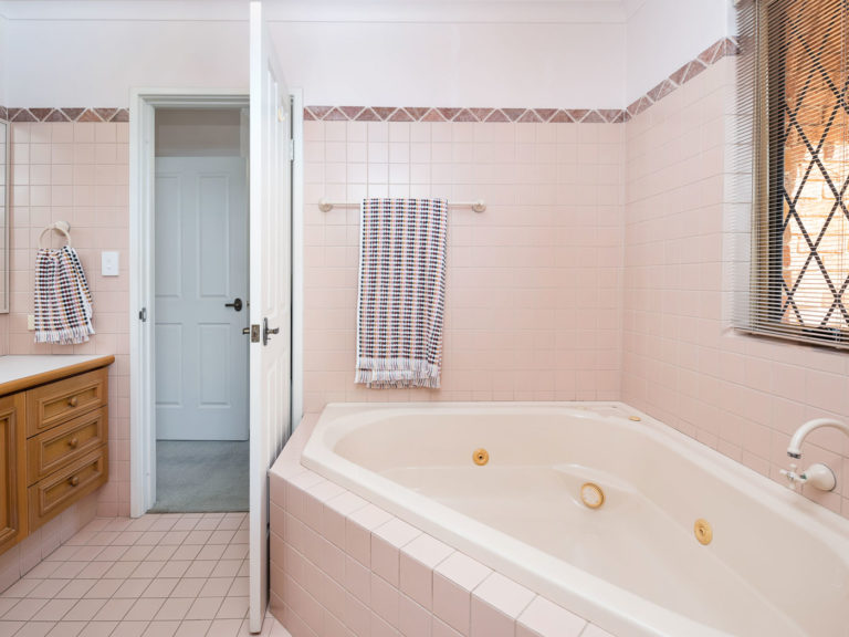 6 Anstey Street gallery