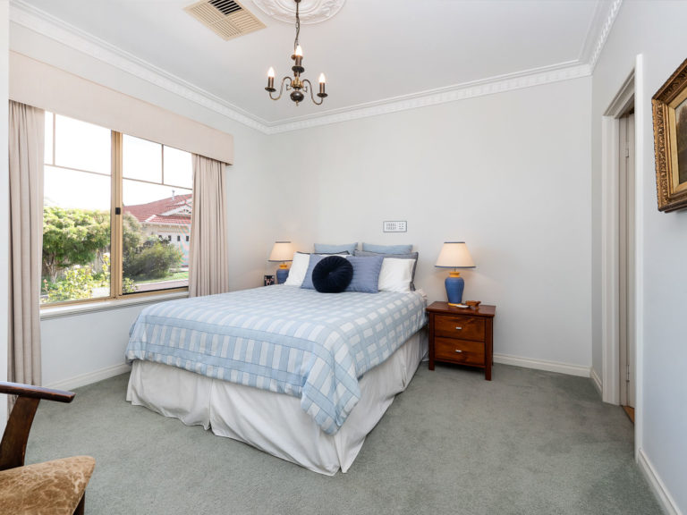 6 Anstey Street gallery