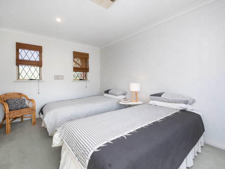 6 Anstey Street gallery