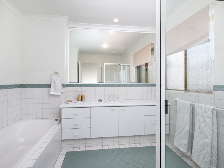 6 Anstey Street gallery