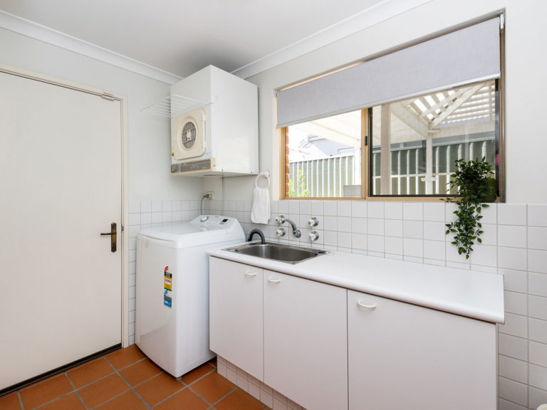 6 Anstey Street gallery