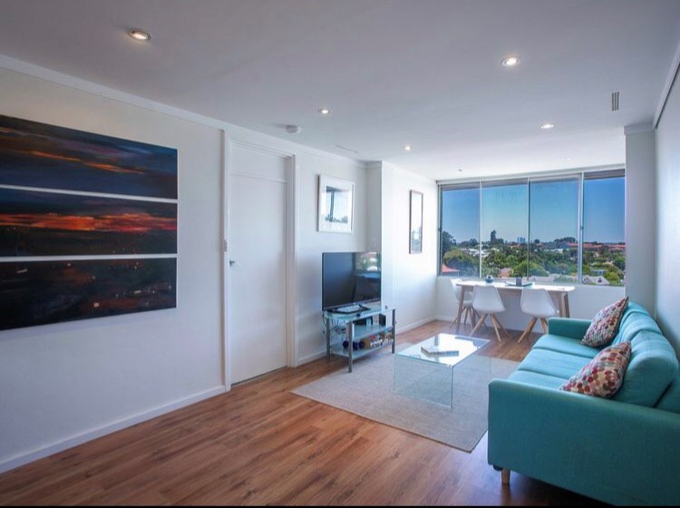 55/27 St Leonards Street gallery