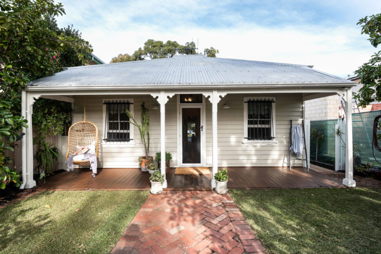 18 Winifred Street gallery