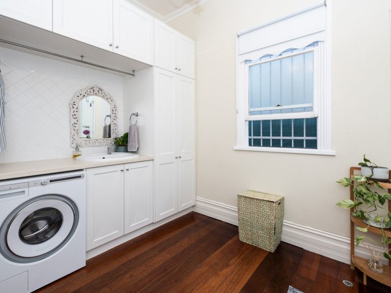 18 Winifred Street gallery