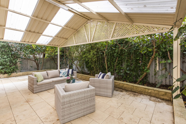 2/265 Labouchere Road gallery