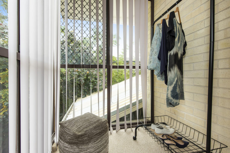 2/265 Labouchere Road gallery