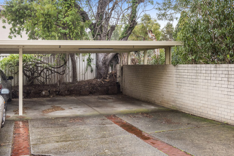 2/265 Labouchere Road gallery