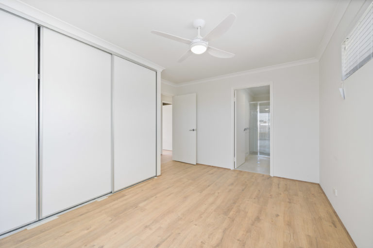 98A MOORLAND STREET gallery