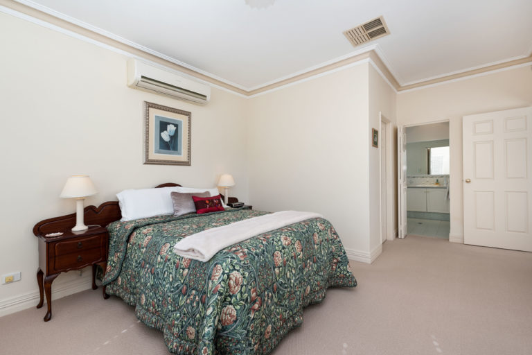 4 Biara Gardens gallery