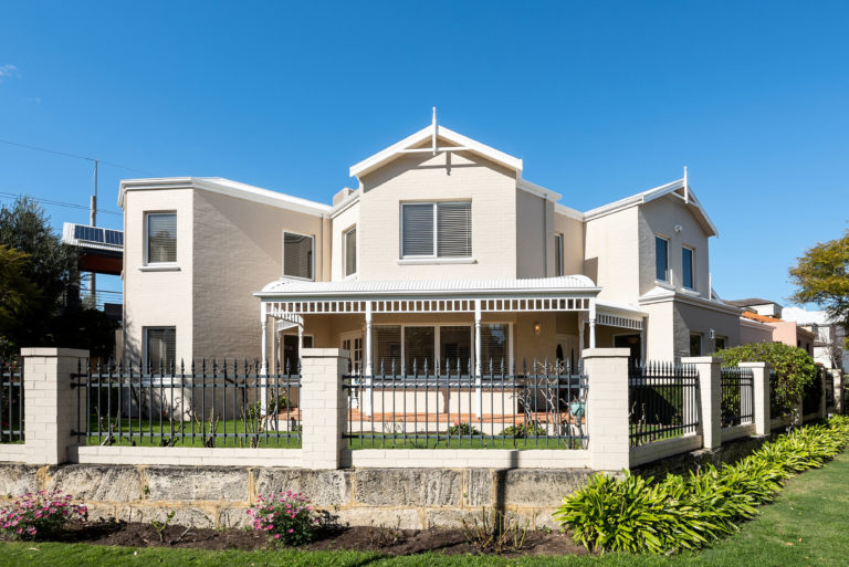 4 Biara Gardens gallery