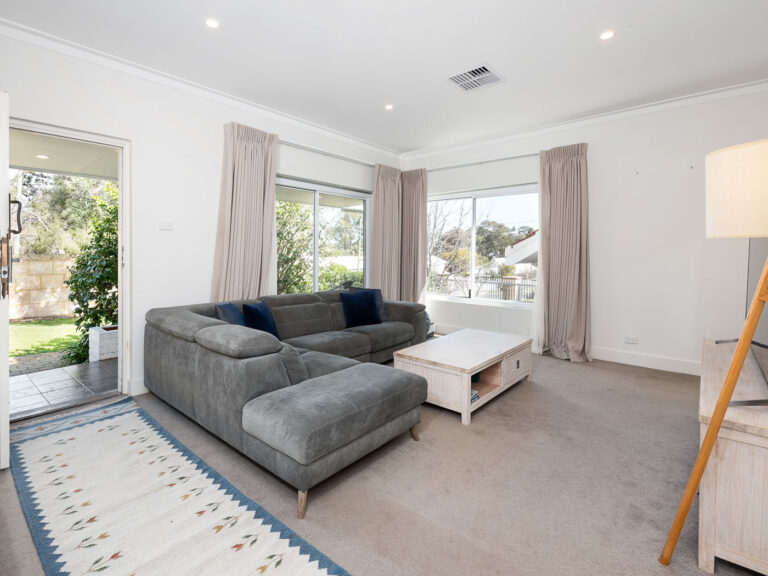 30 Lisle Street gallery