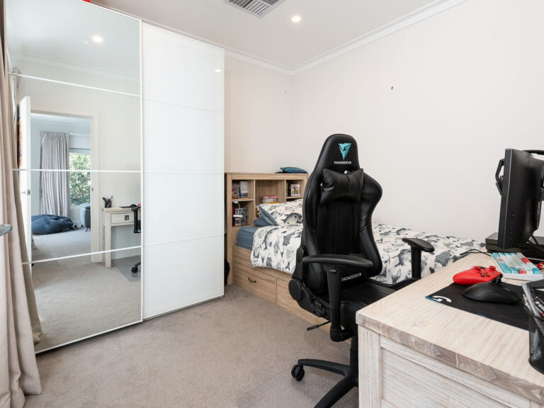 30 Lisle Street gallery