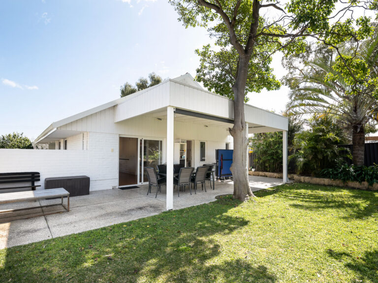 30 Lisle Street gallery