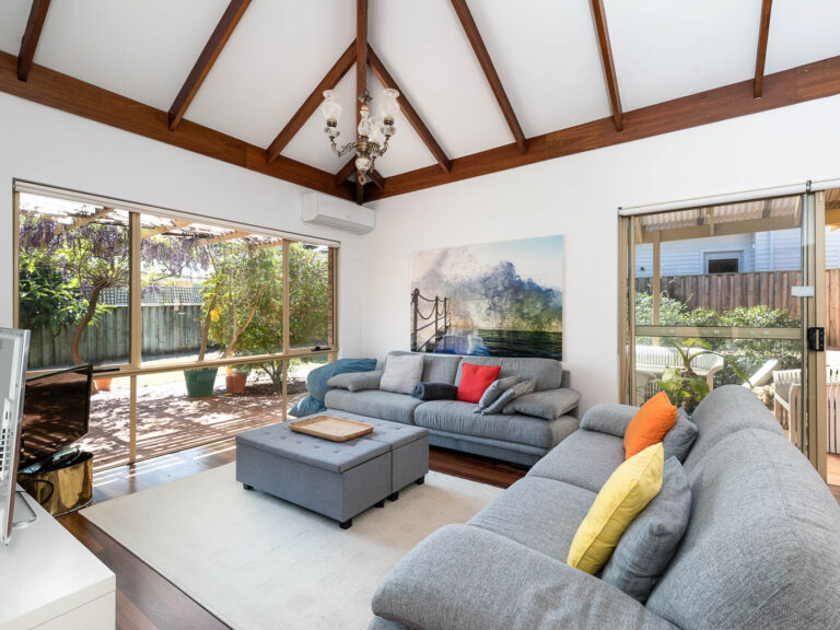 21 Cleland Street gallery