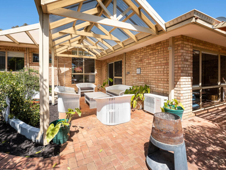 21 Cleland Street gallery