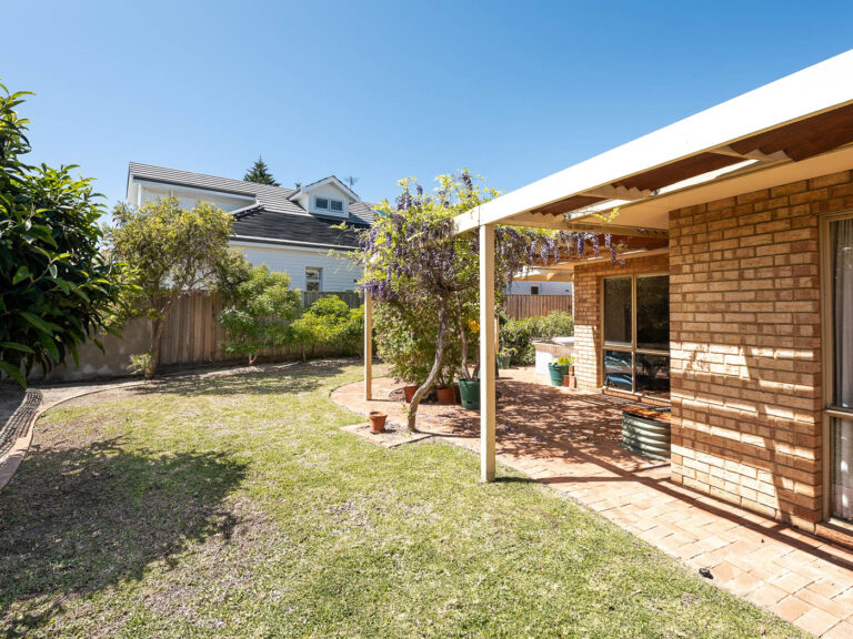 21 Cleland Street gallery