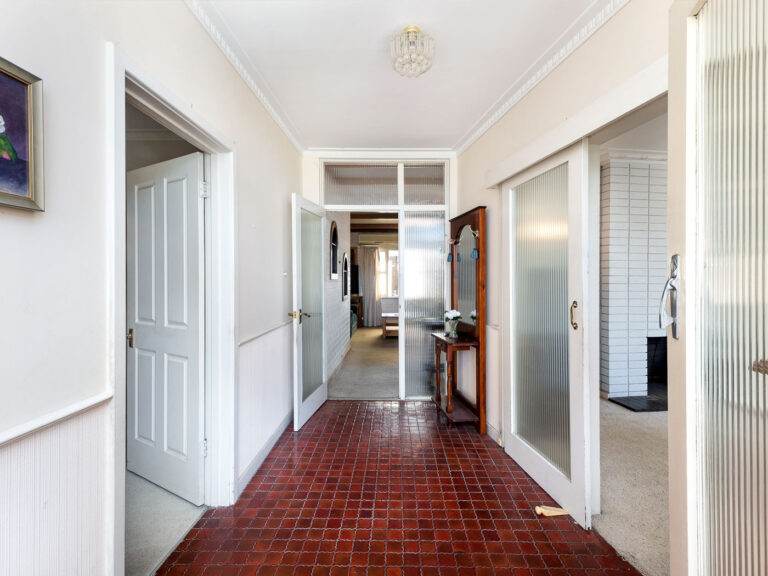 103 Rosewood Avenue gallery