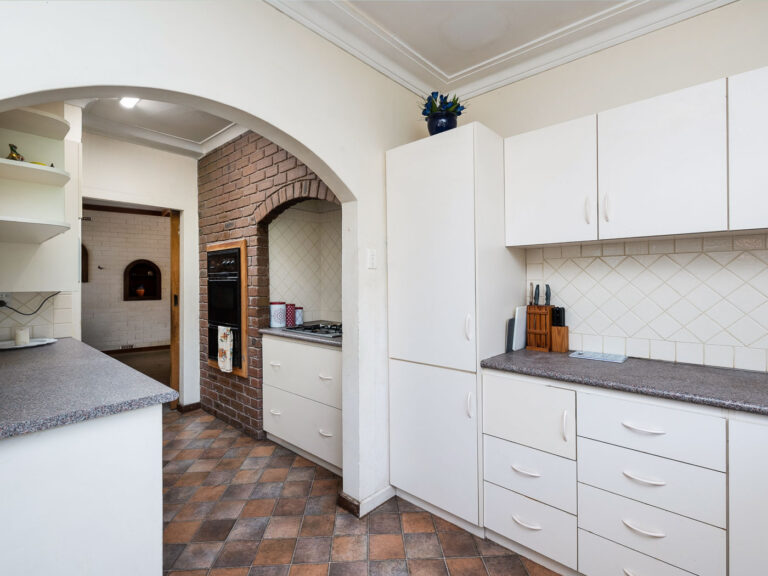 103 Rosewood Avenue gallery