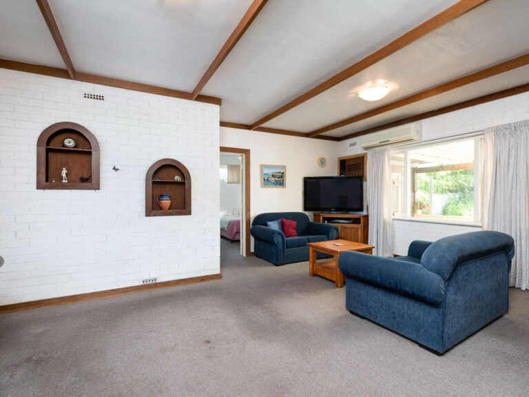 103 Rosewood Avenue gallery