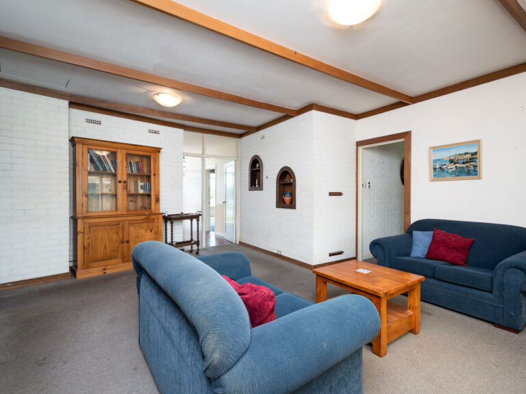 103 Rosewood Avenue gallery