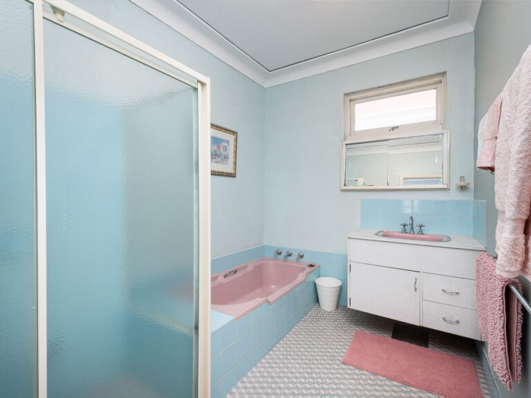 103 Rosewood Avenue gallery