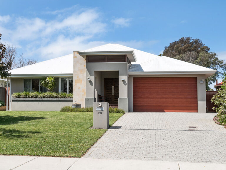 20 Lisle Street gallery
