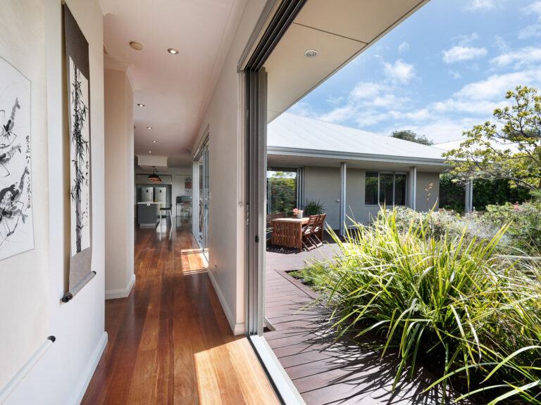 20 Lisle Street gallery