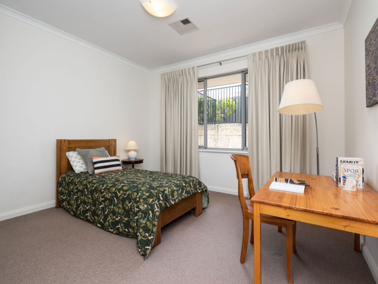 20 Lisle Street gallery