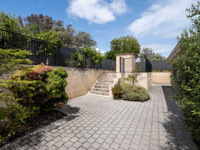 20 Lisle Street gallery