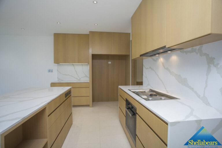 3/62 Marine Parade gallery