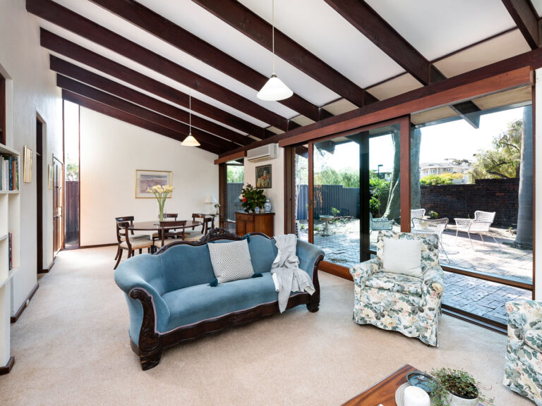 32A Johnston Street gallery