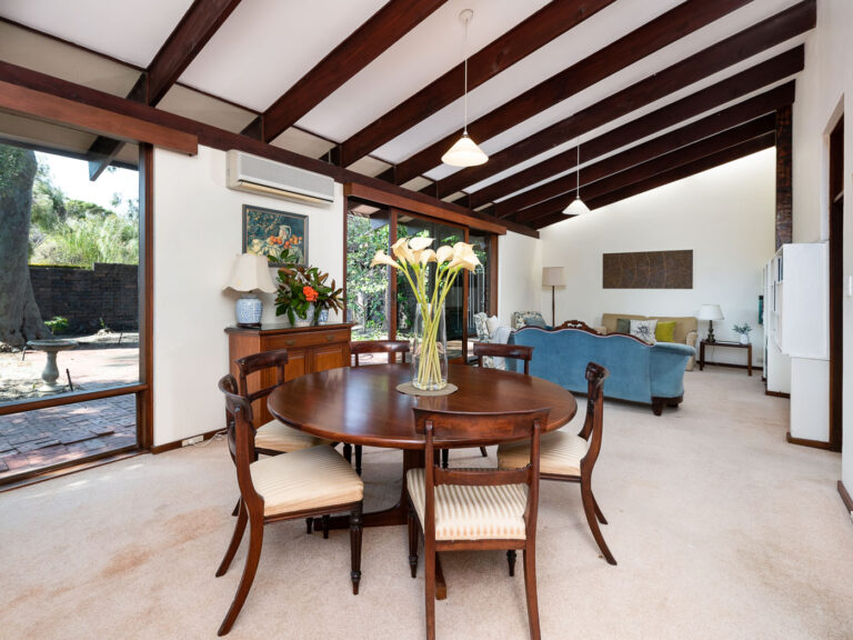 32A Johnston Street gallery