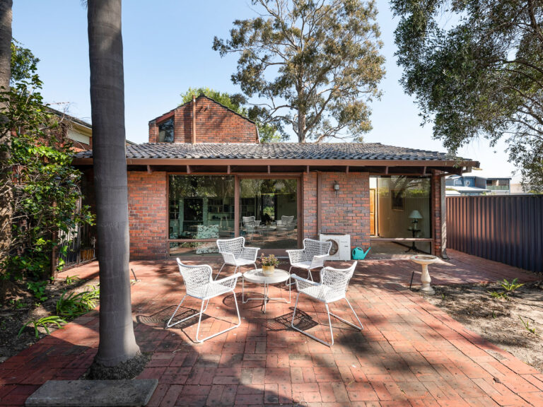 32A Johnston Street gallery