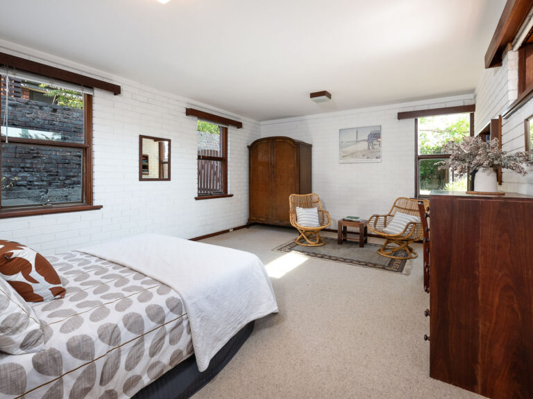 32A Johnston Street gallery