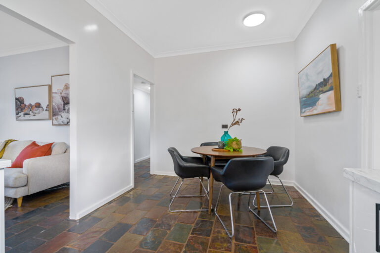 24 Hartley Street gallery