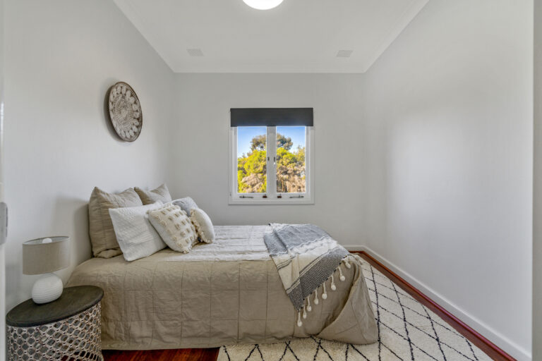 24 Hartley Street gallery