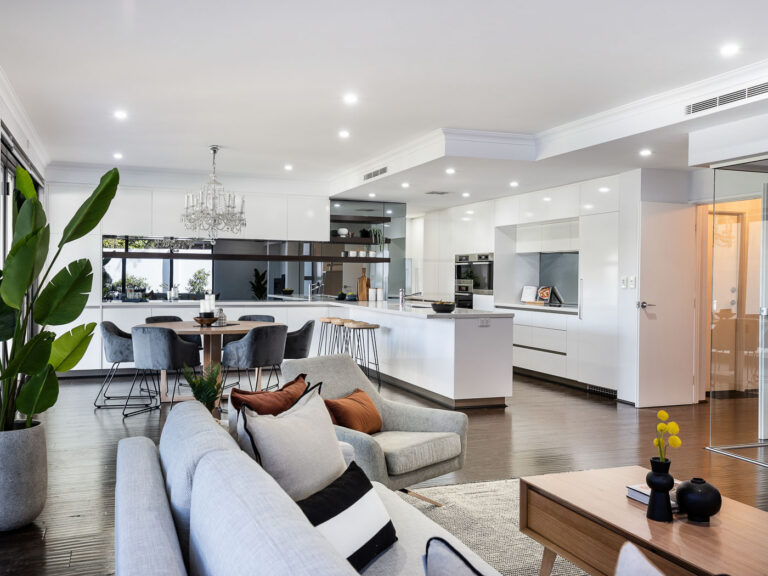 82 Glenelg Avenue gallery